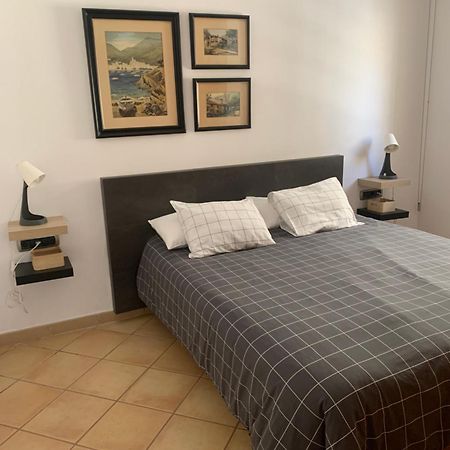 Chic Apartment Beach Mataro Exterior photo