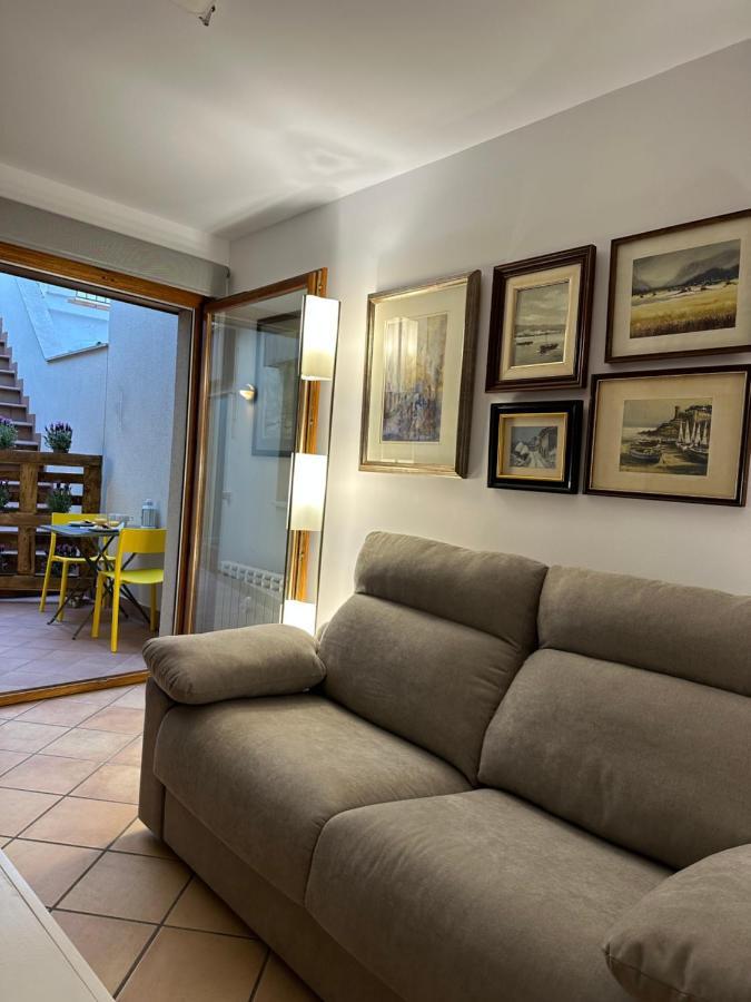Chic Apartment Beach Mataro Exterior photo