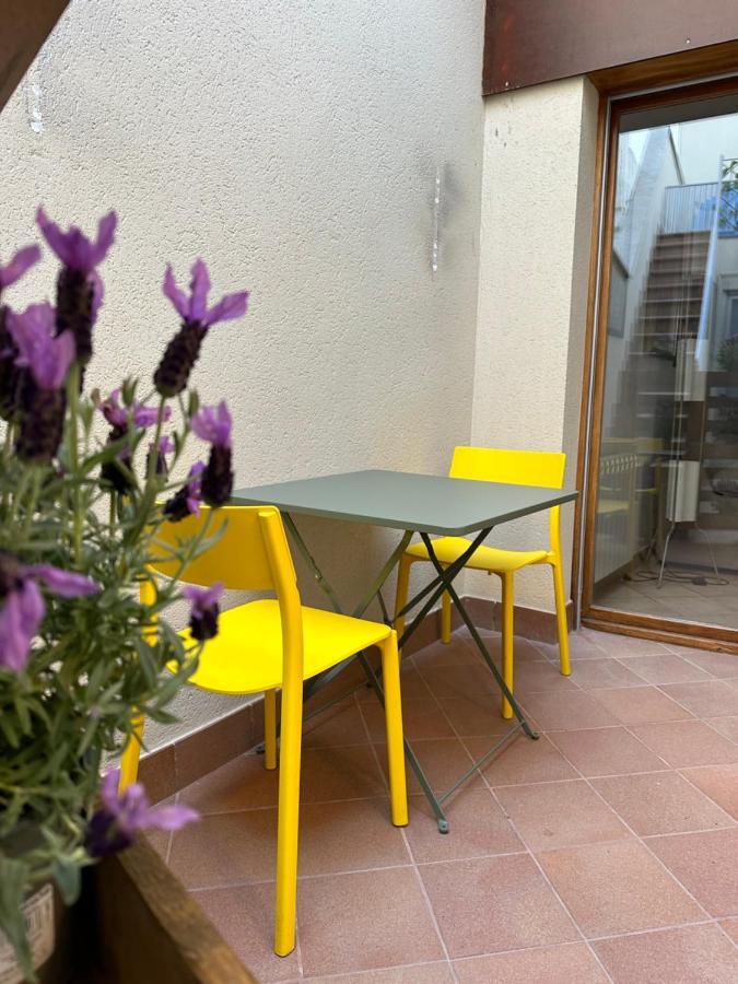 Chic Apartment Beach Mataro Exterior photo
